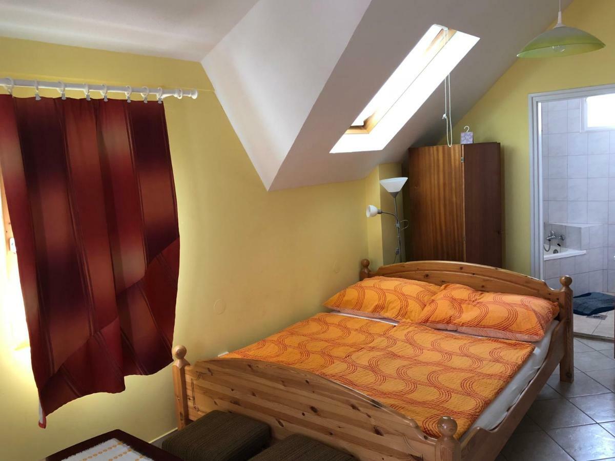 Liget Apartman Balatonföldvár Kültér fotó