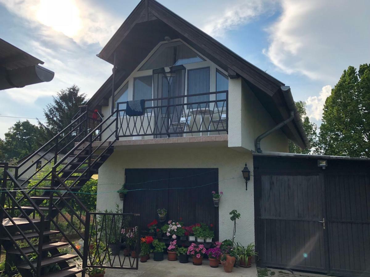 Liget Apartman Balatonföldvár Kültér fotó